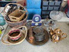 Lot of Vintage Decorative Items