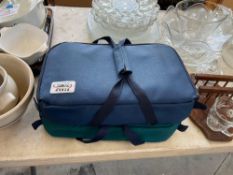 2 Pyrex Baking Dishes with Carrying Cases