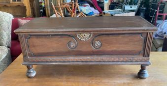 Roos Cedar Chest