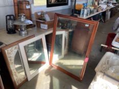 3 Wall Mirrors and 2 Lamps
