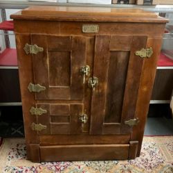 Online Antiques and Collectibles