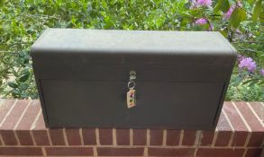 Large Lumidor Metal Toolbox