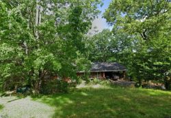 Live Real Estate Auction 4 BR 3 BA Brick Ranch in Clearbrook