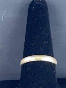 10k Yellow Gold Band