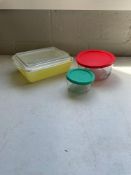 Vintage Pyrex Refrigerator Container with Lid