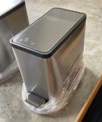 EKO Small Pedal Operated Trash Can, 12 Inches Tall