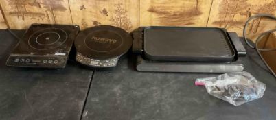 Indoor Electric Grill with 2 Induction Cooktops
