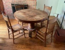 Antique Tiger Oak Round Dining Table with 4 Pressed Back Chairs