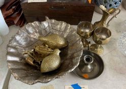 Brass and Metal Decorative Items and Bowls