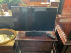 2 Samsung TVs