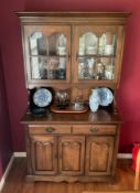 2 Piece China Hutch and Buffet