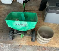 Statesman Broadcast Spreader