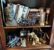 Decorative Bookshelf Items