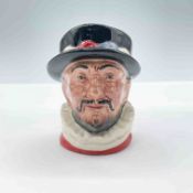 Beefeater ER D6251 (Scarlet) Mini Doulton Character Jug