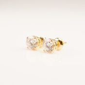 14K Gold 1.55ctw Diamond Stud Earrings