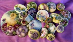 A BAG LOT OF DIVISION 1 HAND PAINTED PORCELAIN BUTTONS