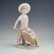 Lladro Porcelain Figurine, Little Gardener 1001283
