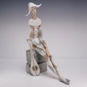 Lladro Porcelain Sculpture Sad Harlequin 01004558