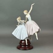 Lladro Porcelain Figurine Act II Number 01005035