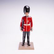 Royal Doulton Figurine Guardsman HN5363