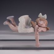 Lladro Glazed Porcelain Shelf Figurine Forgotten 01001502 with Box