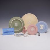 10pc Collection of Wedgwood Jasperware and Decorative Items
