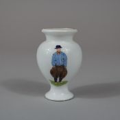 Wedgwood Miniature Porcelain Souvenir Vase Eiland Marken