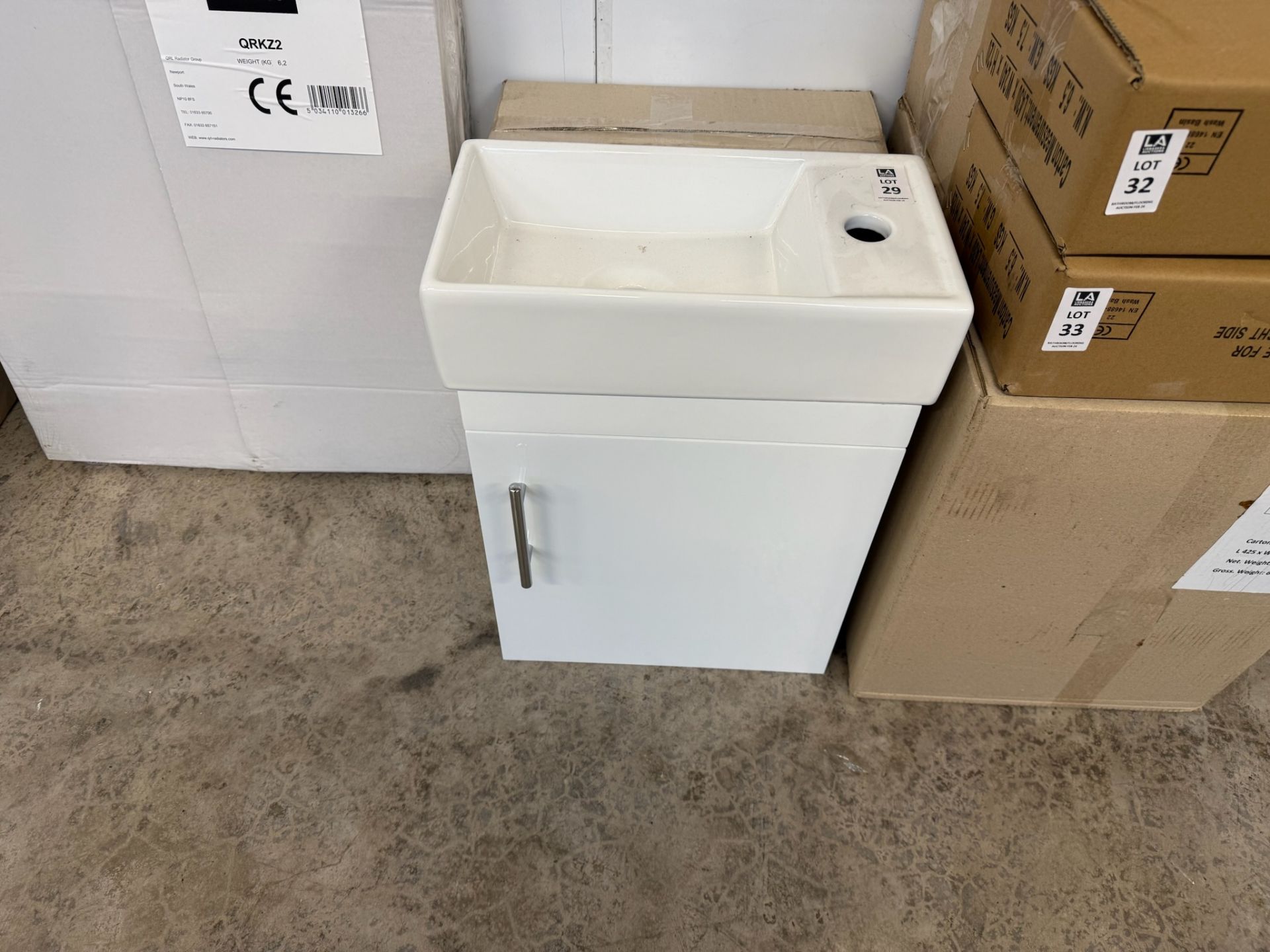 WALL MOUNTED COMPACT BASIN UNIT 2 DOOR INCLUDING BASIN GLOSS WHITE 410MM X 220MM (OUT OF BOX)