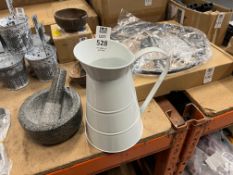 WHITE LIVING NOSTALGIA WATER JUG