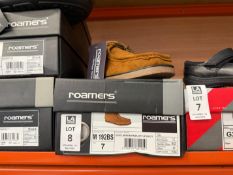 PAIR OF ROAMERS TAN SUEDE APRON STYLE SHOES - SIZE 7 (NEW)