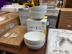 SET OF 4X PORCELAIN SERVING BOWLS (NEW)