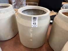 GREY CONCRETE PLANTER - DIAMETER 8.5