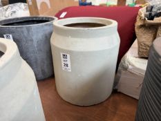 GREY CONCRETE PLANTER - DIAMETER 8.5