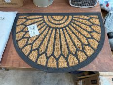 URBAN UNIQUE HALF MOON FRONT DOOR MAT (NEW)