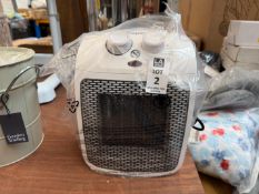 WHITE CERAMIC ELECTRIC FAN HEATER (NEW)