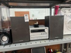 PANASONIC SA-PM250 BLUETOOTH USB CD PLAYER W/ SPEAKERS (WORKING)