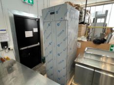 POLAR U-SERIES ENERGY EFFICIENT RANGE SINGLE DOOR UPRIGHT FREEZER - UA031