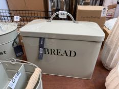 GARDEN TRADING BREAD TIN & LID - CLAY