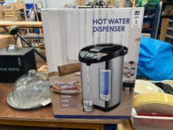 EX-DISPLAY STOCK - TOOLS - COLLECTABLES & HOUSE CLEARANCE - 11TH JUNE ENDING FROM 7PM - P&P