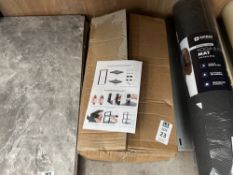 BLACK METAL 2-TIER ACCESSORY STAND