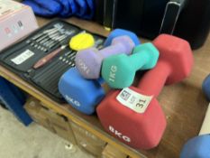 4X ASSORTED DUMBBELLS