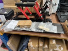 LARGE ELECTRIC TEPPANYAKI GRILL & ACCESSORIES