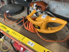 JCB ELECTRIC HEDGECUTTER