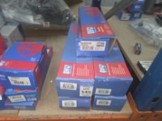 5 ASSORTED QH CAR PARTS