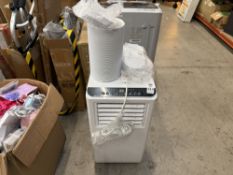 WHITE PORTABLE AIR CONDITIONING UNIT