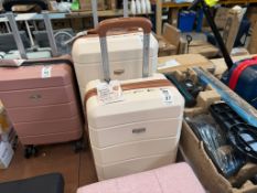 LUGG JETSET CREAM HARD SHELL CABIN BAG ON WHEELS (NEW)