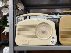 STEEPLETONE RETRO STYLE RADIO