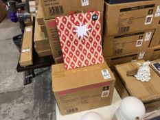 BOX OF 36X DIAMOND STAR MEDIUM GIFT BAGS (NEW)