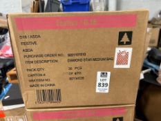 BOX OF 36X DIAMOND STAR MEDIUM GIFT BAGS (NEW)
