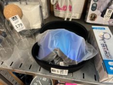 PAIR OF SKI GOGGLES IN CASE (NEW)